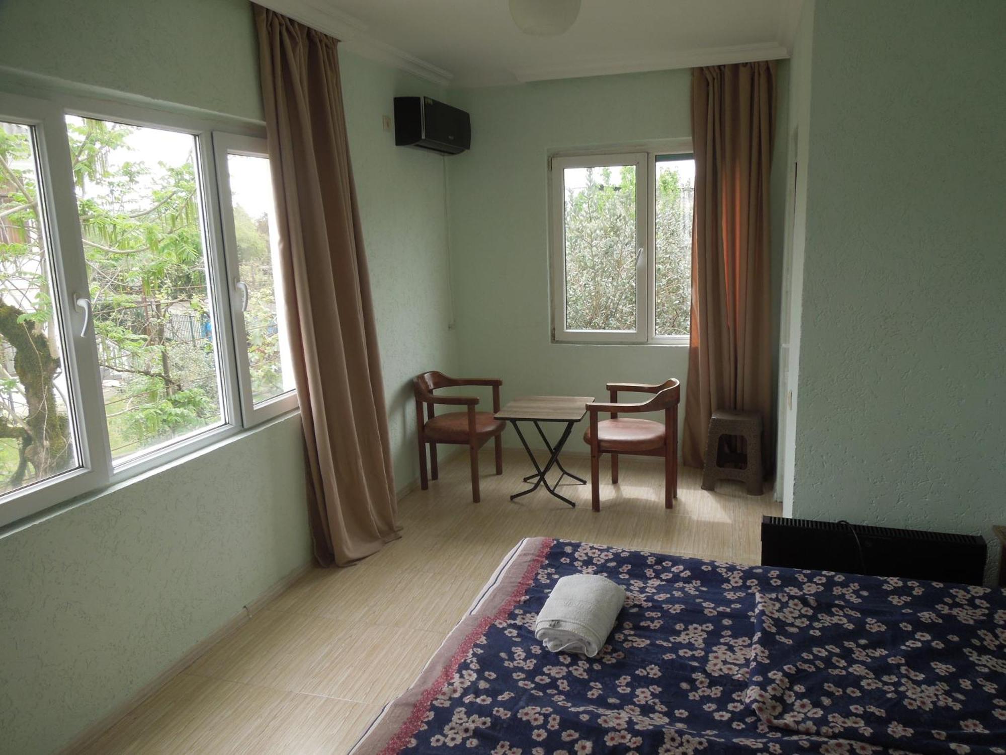 Zaza Hotell Kobuleti Exteriör bild